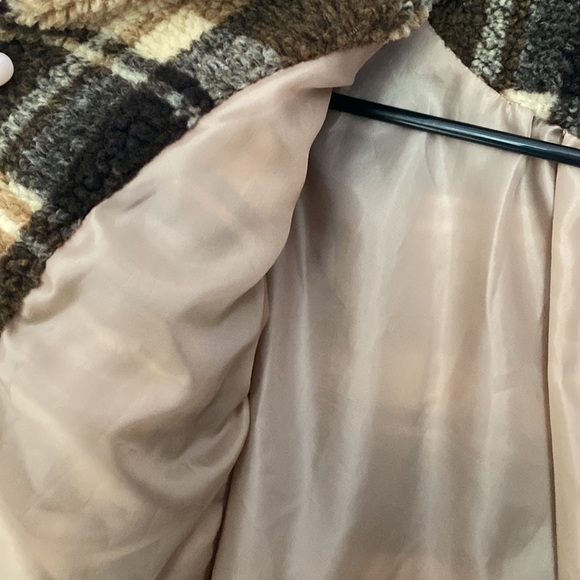 Jacket - Picture 4 of 7